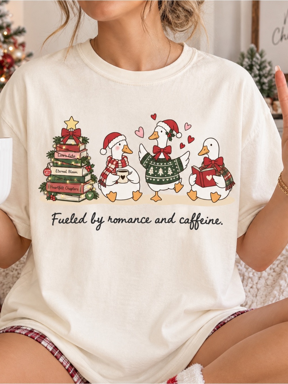 Gildan Romance Caffeine Goose Christmas Graphic T-Shirt Cream White NWT